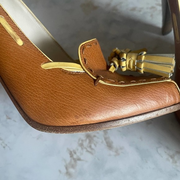 YSL Tan Heels - Picture 16 of 16